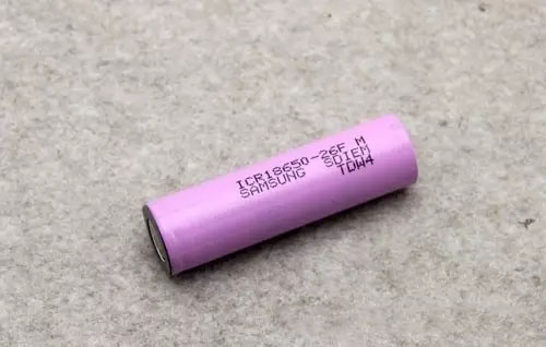 18650锂电池